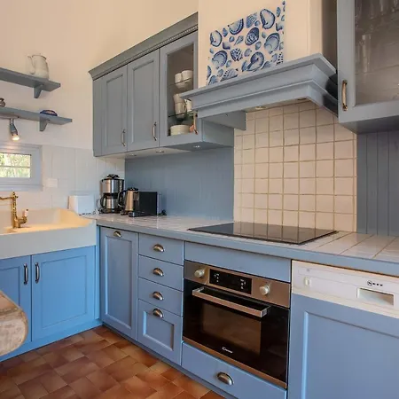 Les Pescadieres * Le Lavandou