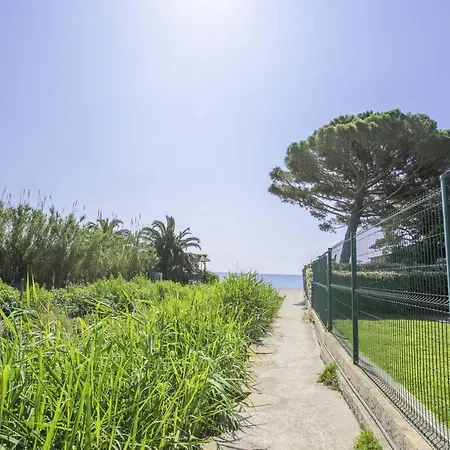 Les Pescadieres Le Lavandou